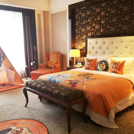 Wyndham Grand Plaza Royale Palace Chengdu Exterior photo