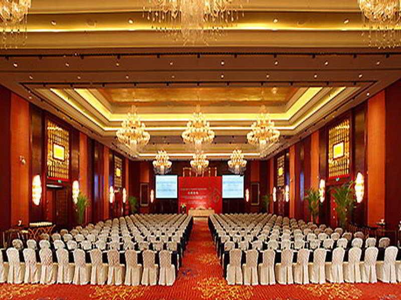 Wyndham Grand Plaza Royale Palace Chengdu Exterior photo