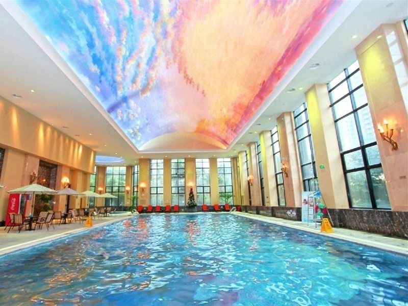 Wyndham Grand Plaza Royale Palace Chengdu Exterior photo
